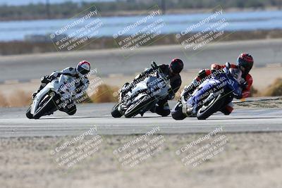 media/Nov-16-2025-Race Pace (Sun) [[8c5fa54630]]/Verified Riders/3-Turn 14 (1045am)/